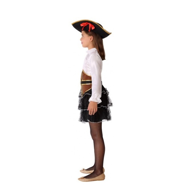Foto lateral/trasera del modelo de pirata negro
