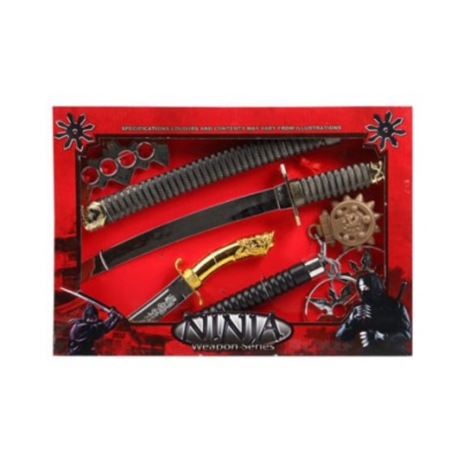 Foto detallada de conjunto de armas ninja infantil