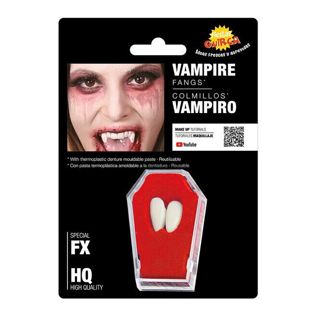Vista frontal del colmillos de vampiro en stock