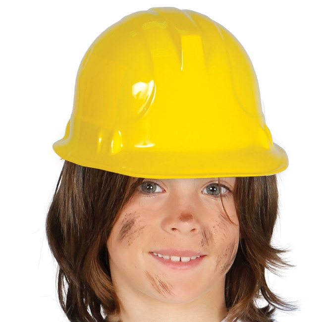 Vista delantera del casco de obrero amarillo en stock