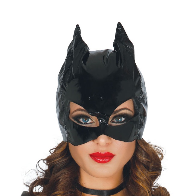 Vista frontal del máscara de mujer gato de tela en stock