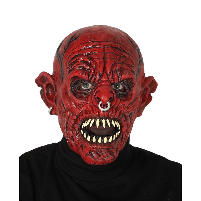 Vista frontal del máscara de diablo rojo en stock