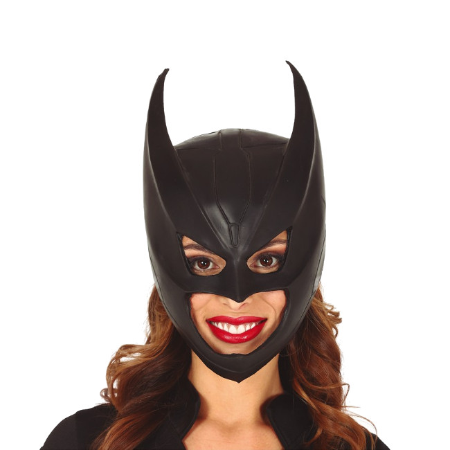 Vista frontal del máscara de superhéroe negro de foam negro en stock
