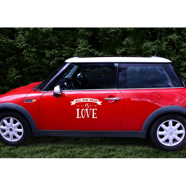 Foto detallada de adhesivo para coche All You Need is Love de 33 x 45 cm - 1 unidad
