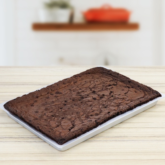 Foto detallada de molde rectangular para brownies de aluminio de 33,2 x 23 x 3,2 cm - PME