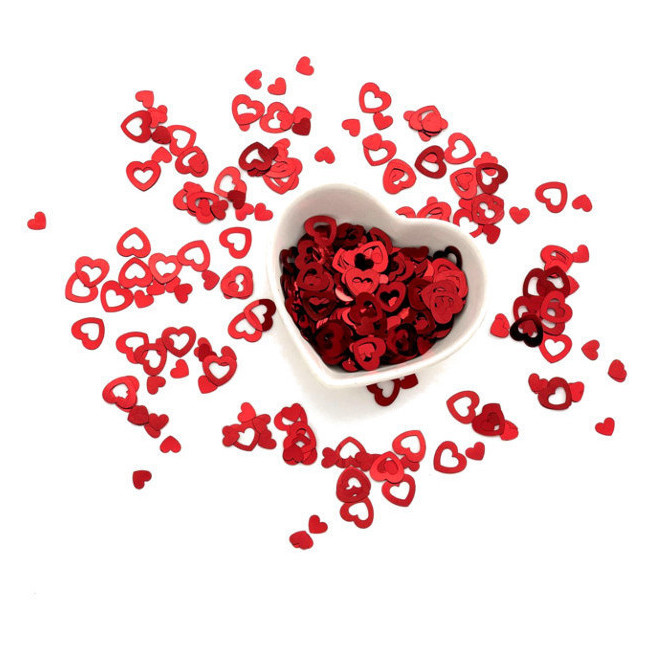 Vista principal del confetti de corazones metalizados de 18 gr en stock