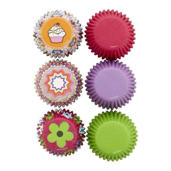 Foto detallada de cápsulas para cupcake mini de diversos colores y formas - Wilton - 150 unidades