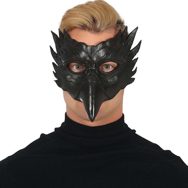 Vista principal del máscara negra de búho en stock