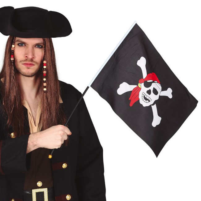 Vista frontal del bandera pirata en stock