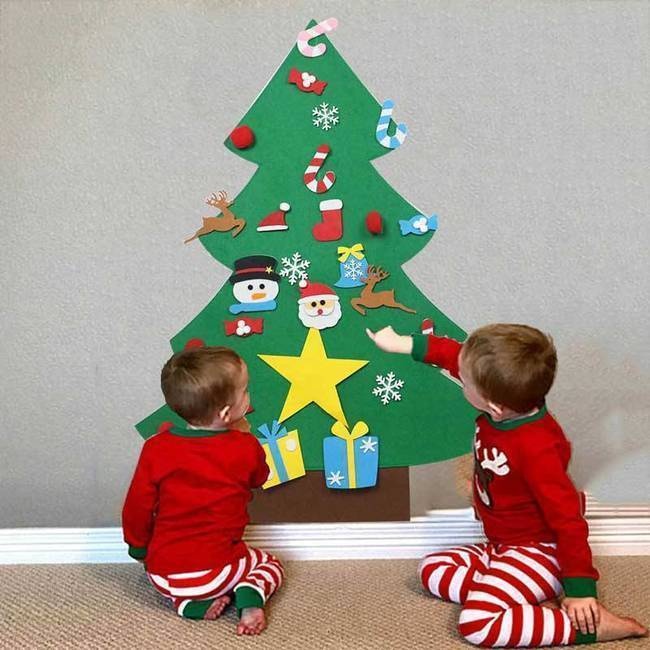 Foto detallada de árbol de Navidad de fieltro de 1,04 x 0,70 m