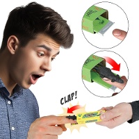 Paquete de chicles con pinza sorpresa para bromas