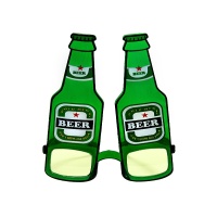 Gafas con botellines de cerveza verde