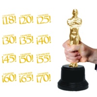Estatuilla de Oscar con número