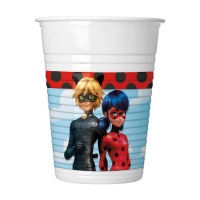 Vasos de plástico de Ladybug en acción de 200 ml - 8 unidades