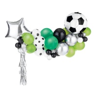 Guirnalda de globos de fútbol - PartyDeco - 53 unidades