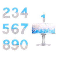 Vela de número azul pastel con purpurina plateada de 7 cm