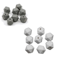 Cuentas de madera hexagonal de 1,4 cm - 8 unidades