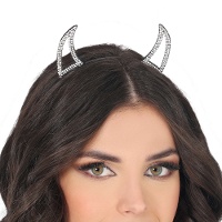 Diadema de demonio plateada brillante