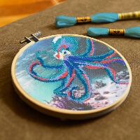 Kit de punto de cruz - Pulpo de Joanna Hateley - DMC
