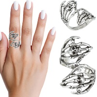 Anillo de esqueleto manos