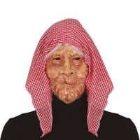 Máscara de anciana con pañuelo rojo