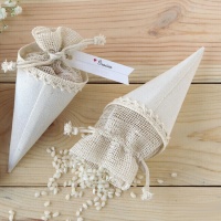 Conos marfil diseño vintage de 15 cm - 12 unidades