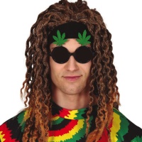 Gafas negras con hojas de marihuana