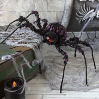 Araña negra y lila de 43 x 36 cm