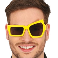 Gafas amarillas asimétricas