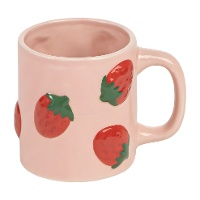 Taza de 410 ml coquette rosa con fresas