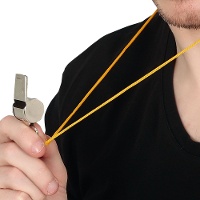 Pack de silbatos metálicos con cuerda - 4 unidades