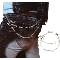 Cadena punk con símbolo de anarquía